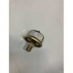 Датчик давления масла YN38GBZ