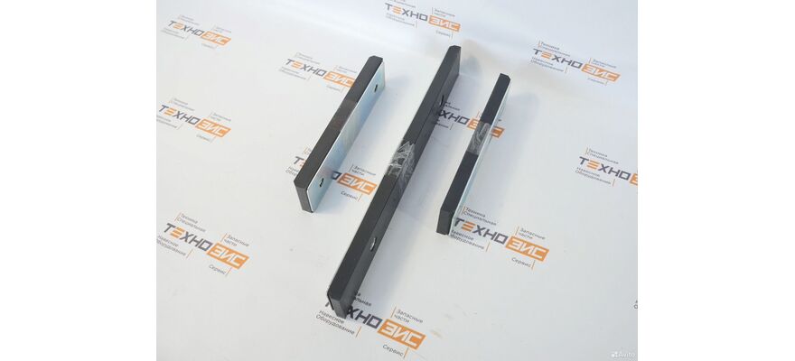 Плита скольжения стрелы BUILDER TL30S (комплект 3шт)