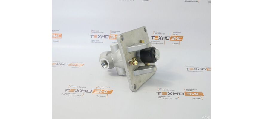 Клапан тормозной (с педалью) (800901158, slzd-3514002, 252900949), изображение 2