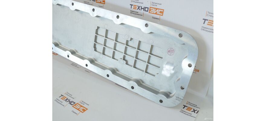 Крышка маслоохладителя WD615/WD10 (612600012909), изображение 9