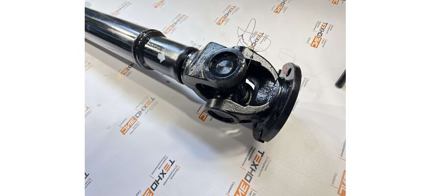 Вал карданный XCMG LW500 (передний, 6/8отв, 1080мм) (251800154)