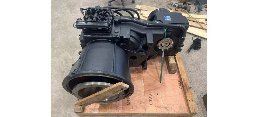 КПП ZF 4WG200 4644 024 146 на погрузчик, изображение 3